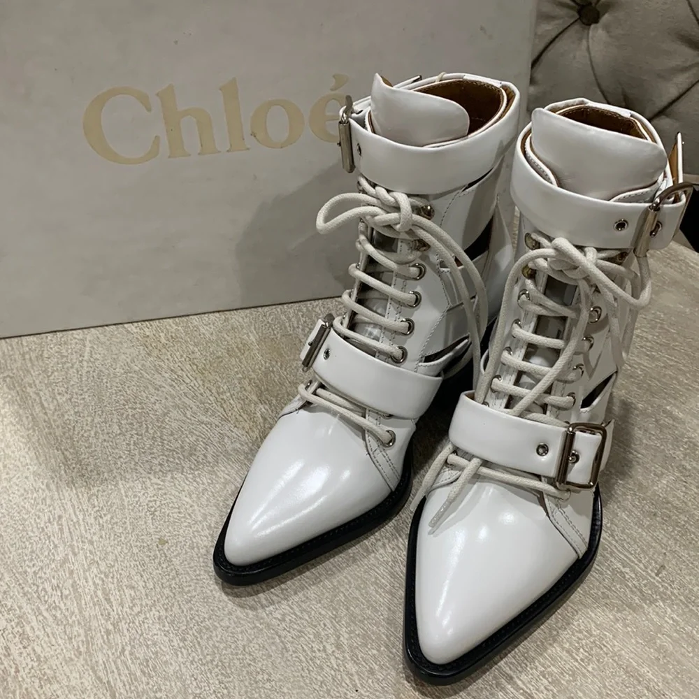 - Chloe Rylee leather cut out boots - Picture 2 of 10
